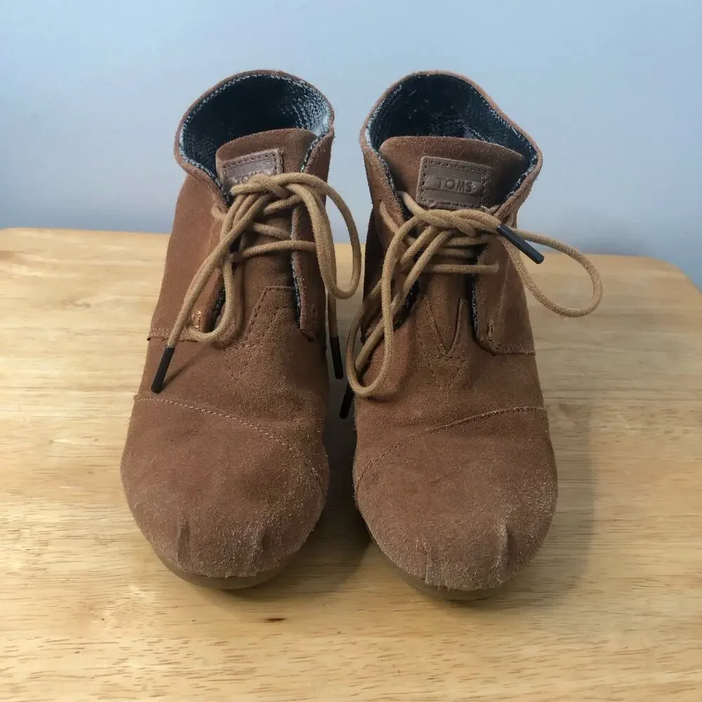 TOMS Suede Lace-Up Wedge Booties | Women's Size 7